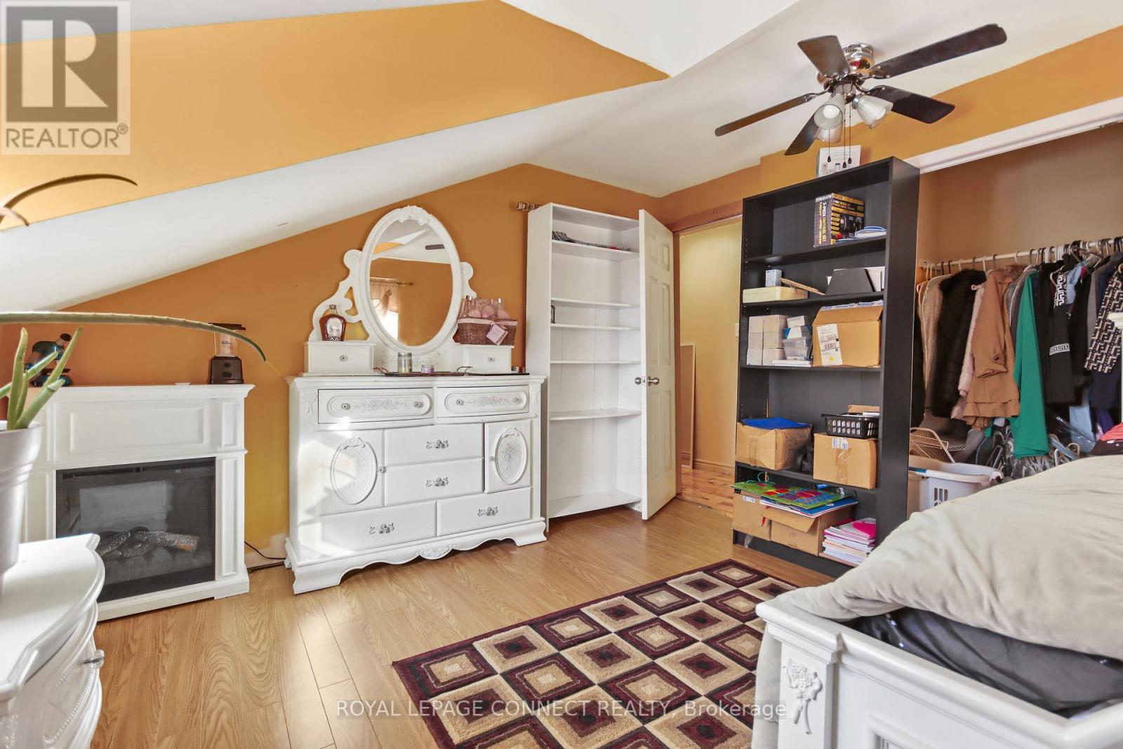 












5804 HIGHWAY 41 ROAD

,
Addington Highlands,




Ontario
K0K2A0

