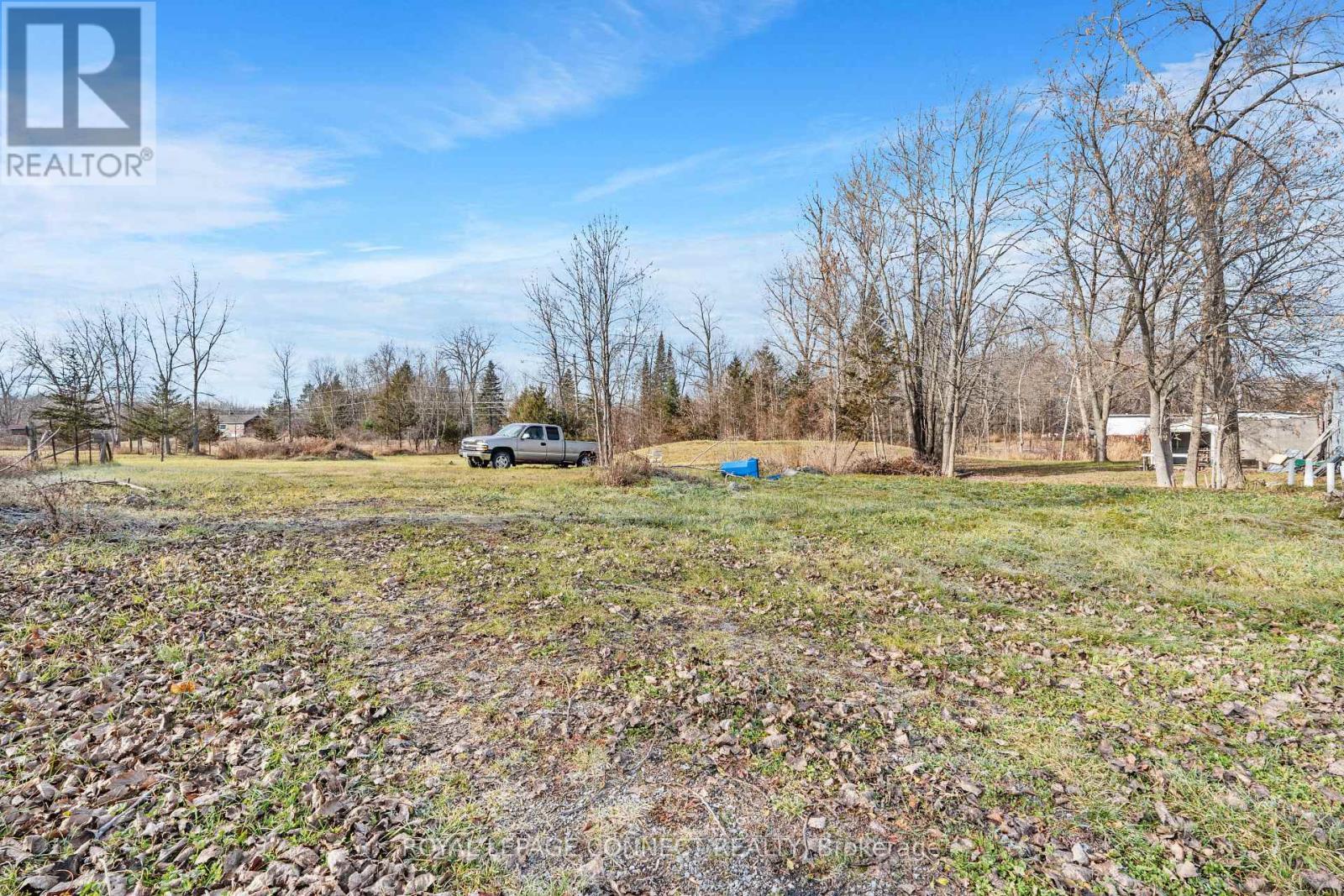 












5804 HIGHWAY 41 ROAD

,
Addington Highlands,




Ontario
K0K2A0

