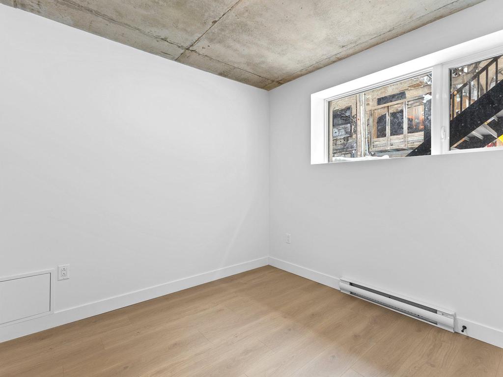 









6037


Boul. De Maisonneuve O.

, 101,
Montréal (Côte-des-Neiges/Notre-Dame-de-Grâce),




QC
H4A0B5

