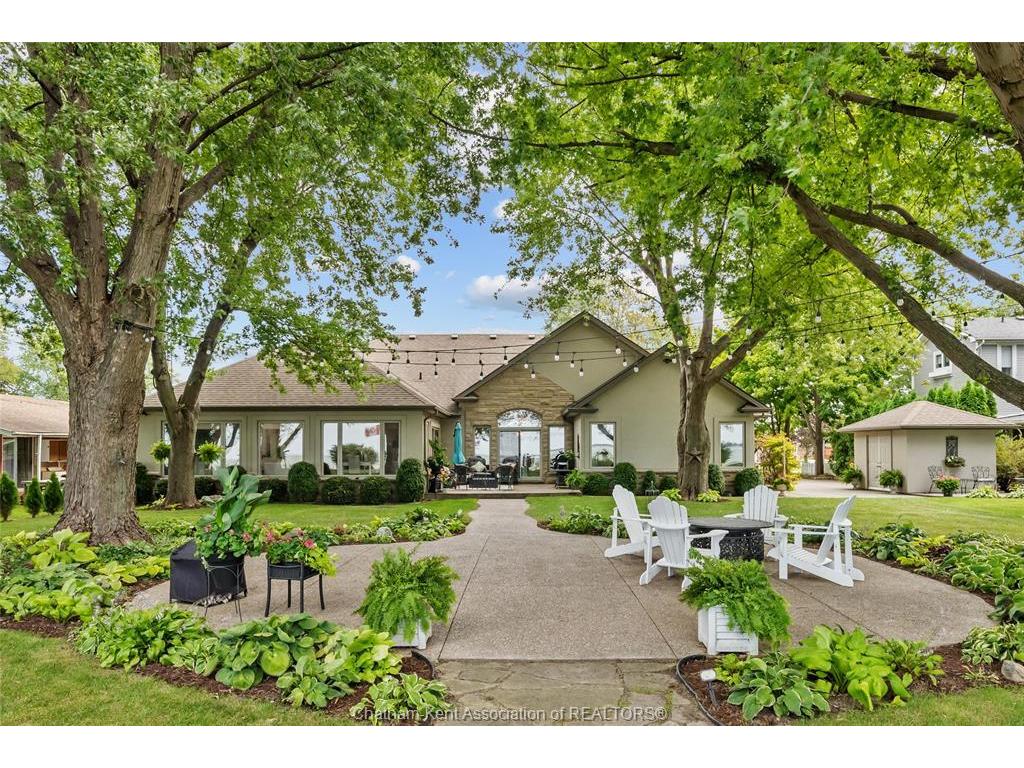 









335


ISLAND

Crescent,
Lighthouse Cove,




ON
N0P 2L0

