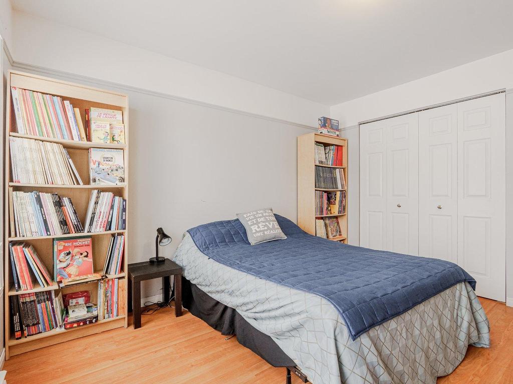 









6432

 - 6434


Rue du Président-Kennedy

,
Sherbrooke (Brompton/Rock Forest/Saint-Élie/Deauville),




QC
J1N4A8

