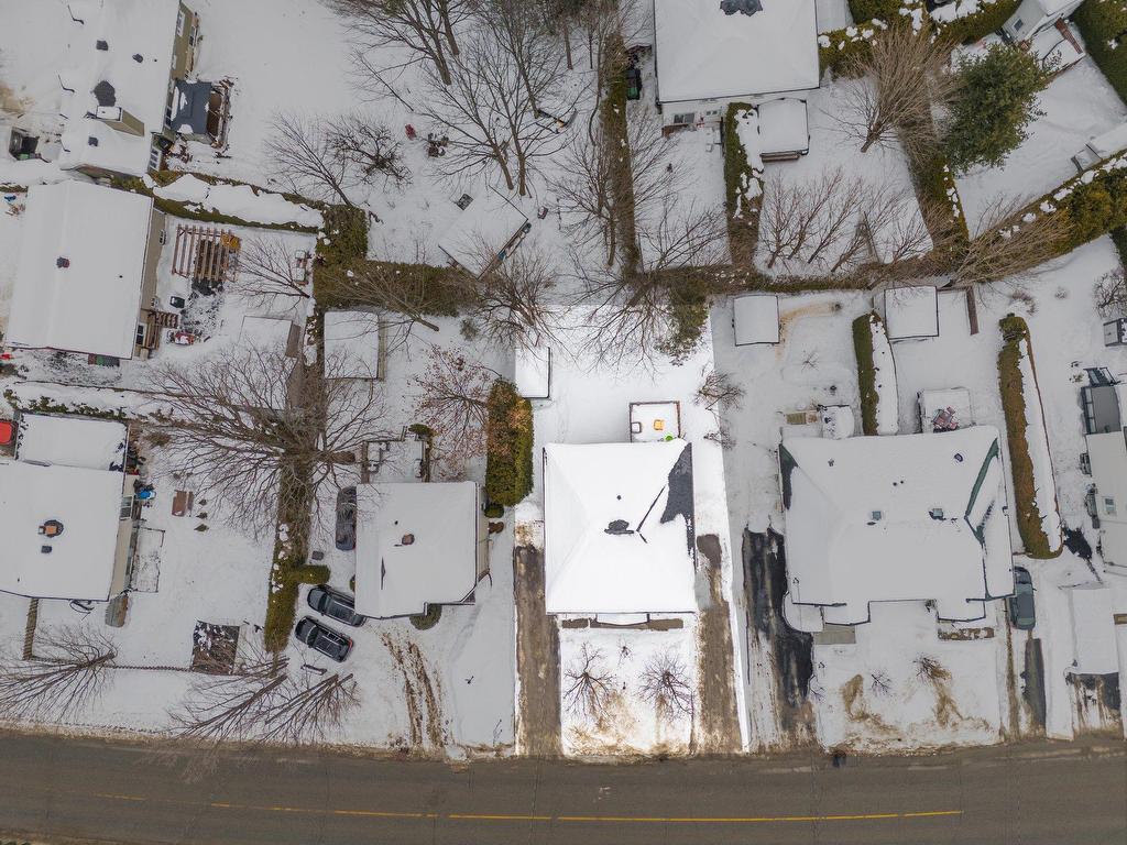 









6432

 - 6434


Rue du Président-Kennedy

,
Sherbrooke (Brompton/Rock Forest/Saint-Élie/Deauville),




QC
J1N4A8

