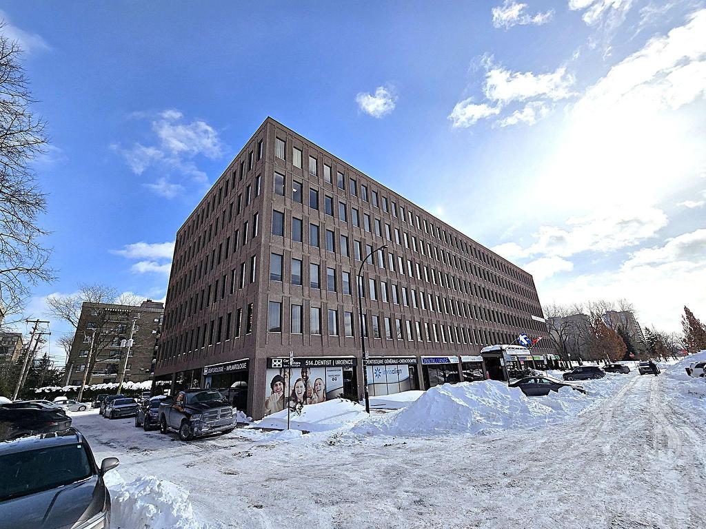 









1600


Boul. Henri-Bourassa O.

, 200,
Montréal (Ahuntsic-Cartierville),




QC
H3M3E2

