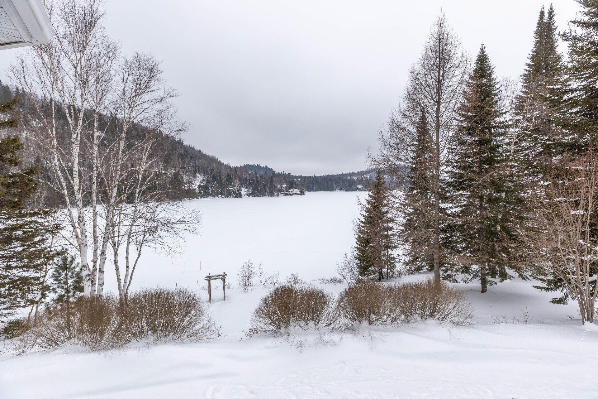 









2021


Ch. du Lac-à-la-Truite

,
Saint-Michel-des-Saints,




QC
J0K3B0


