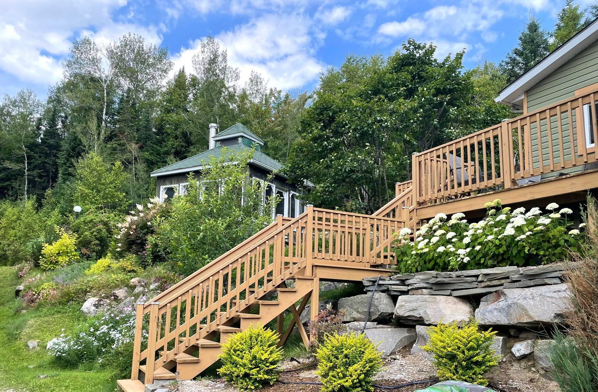 









2021


Ch. du Lac-à-la-Truite

,
Saint-Michel-des-Saints,




QC
J0K3B0

