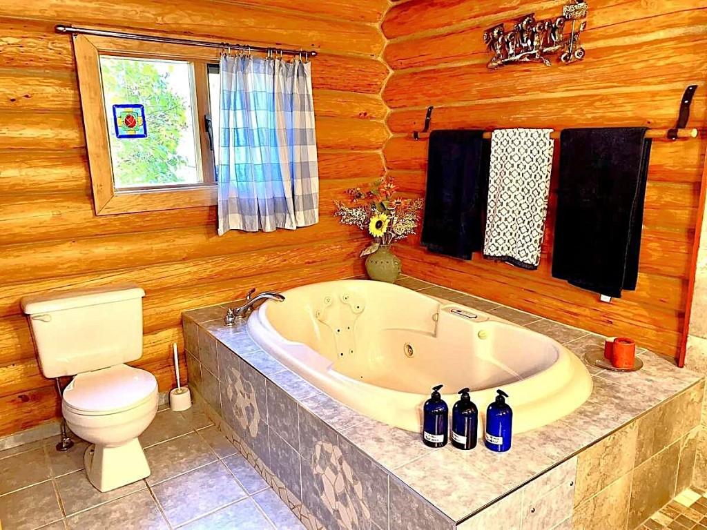 









1896


ST. MARY LAKE

Road,
Kimberley,




BC
V1A 3K4

