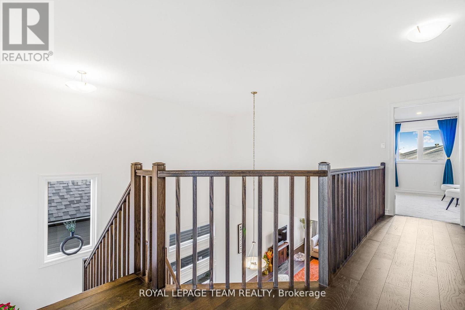 












28 SEABERT DRIVE

,
Arnprior,




Ontario
K7S0H9

