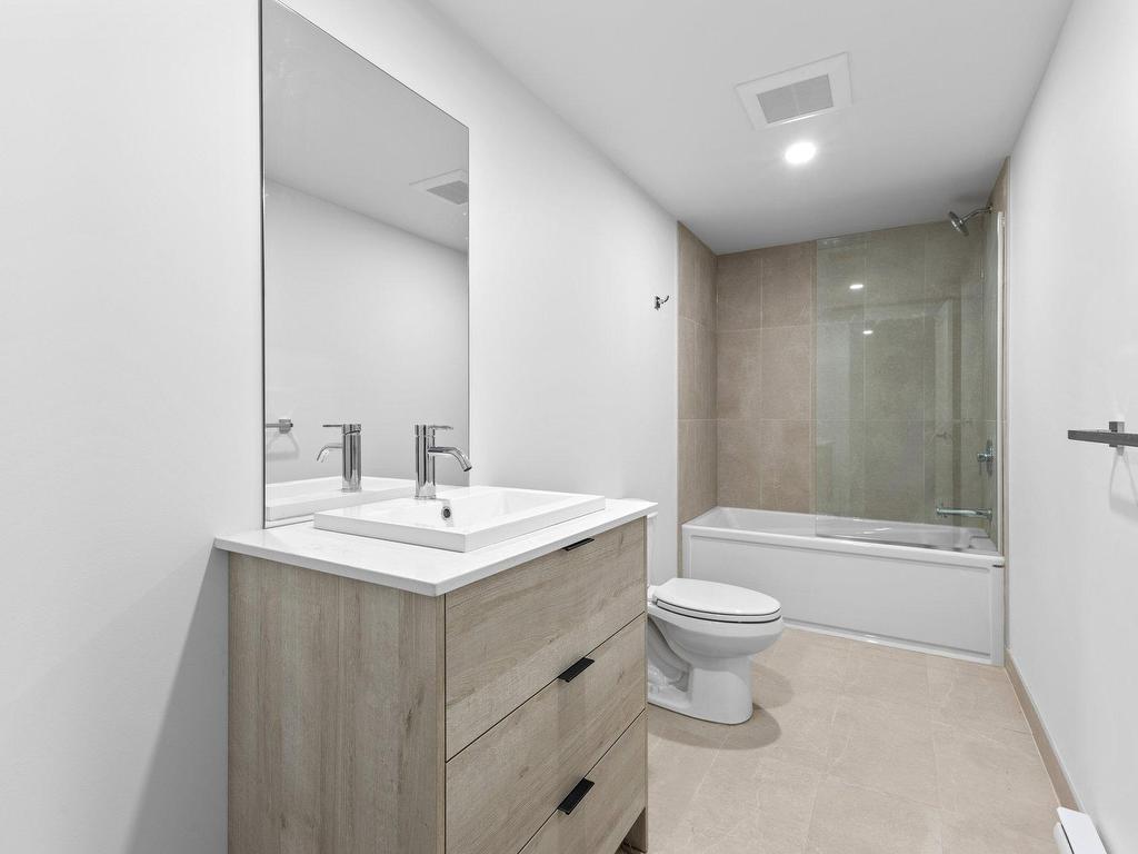 









6037


Boul. De Maisonneuve O.

, 111,
Montréal (Côte-des-Neiges/Notre-Dame-de-Grâce),




QC
H4A0B5

