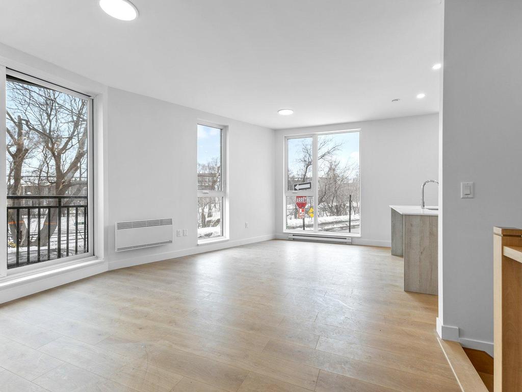 









6037


Boul. De Maisonneuve O.

, 111,
Montréal (Côte-des-Neiges/Notre-Dame-de-Grâce),




QC
H4A0B5

