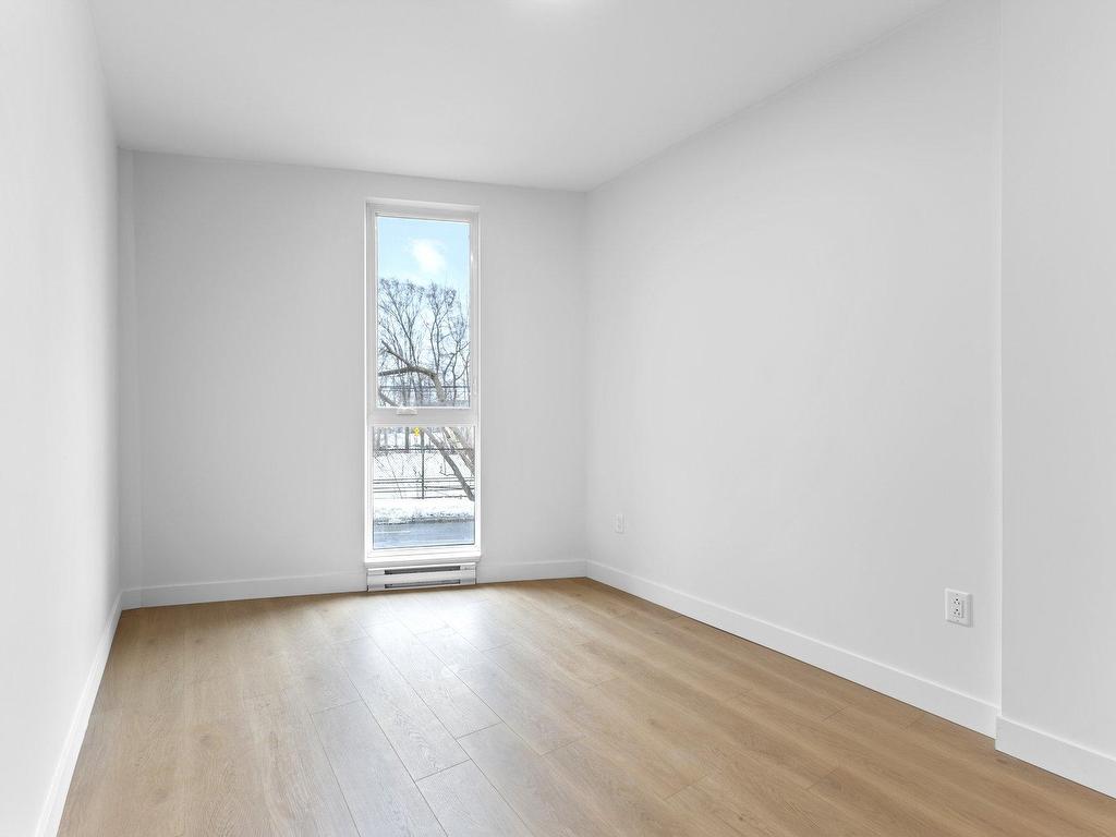 









6037


Boul. De Maisonneuve O.

, 111,
Montréal (Côte-des-Neiges/Notre-Dame-de-Grâce),




QC
H4A0B5

