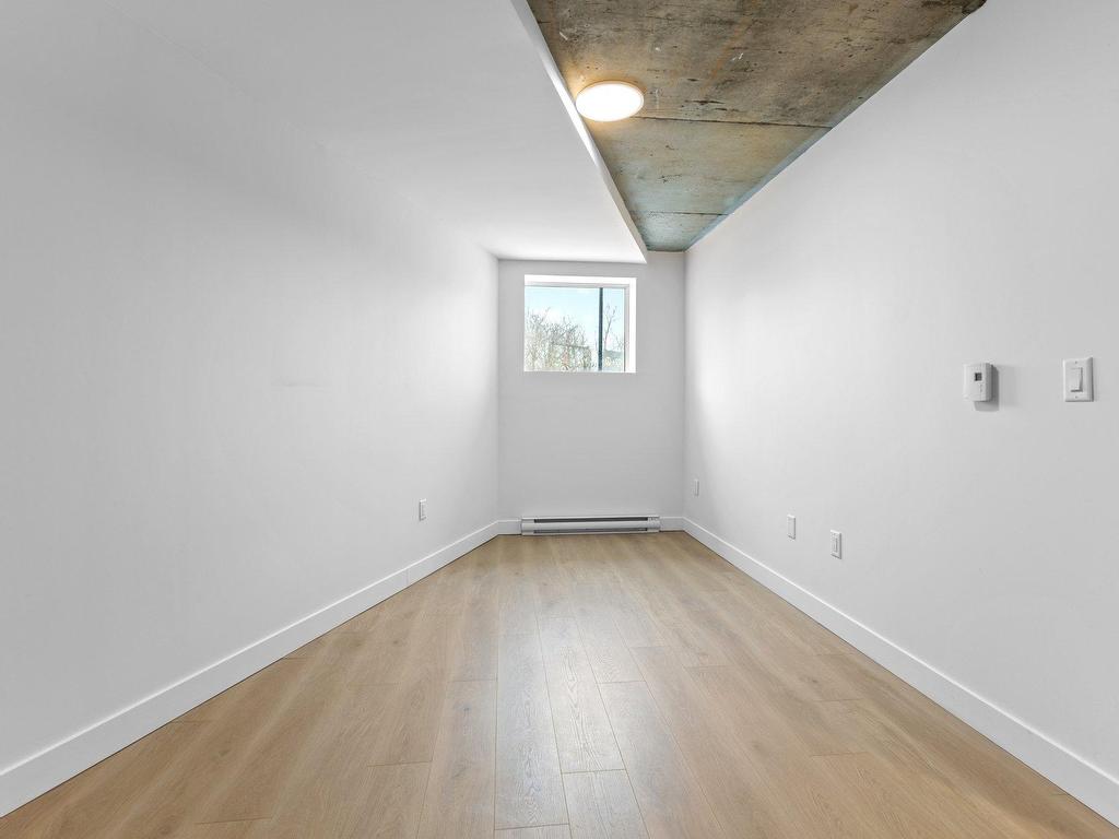 









6037


Boul. De Maisonneuve O.

, 111,
Montréal (Côte-des-Neiges/Notre-Dame-de-Grâce),




QC
H4A0B5

