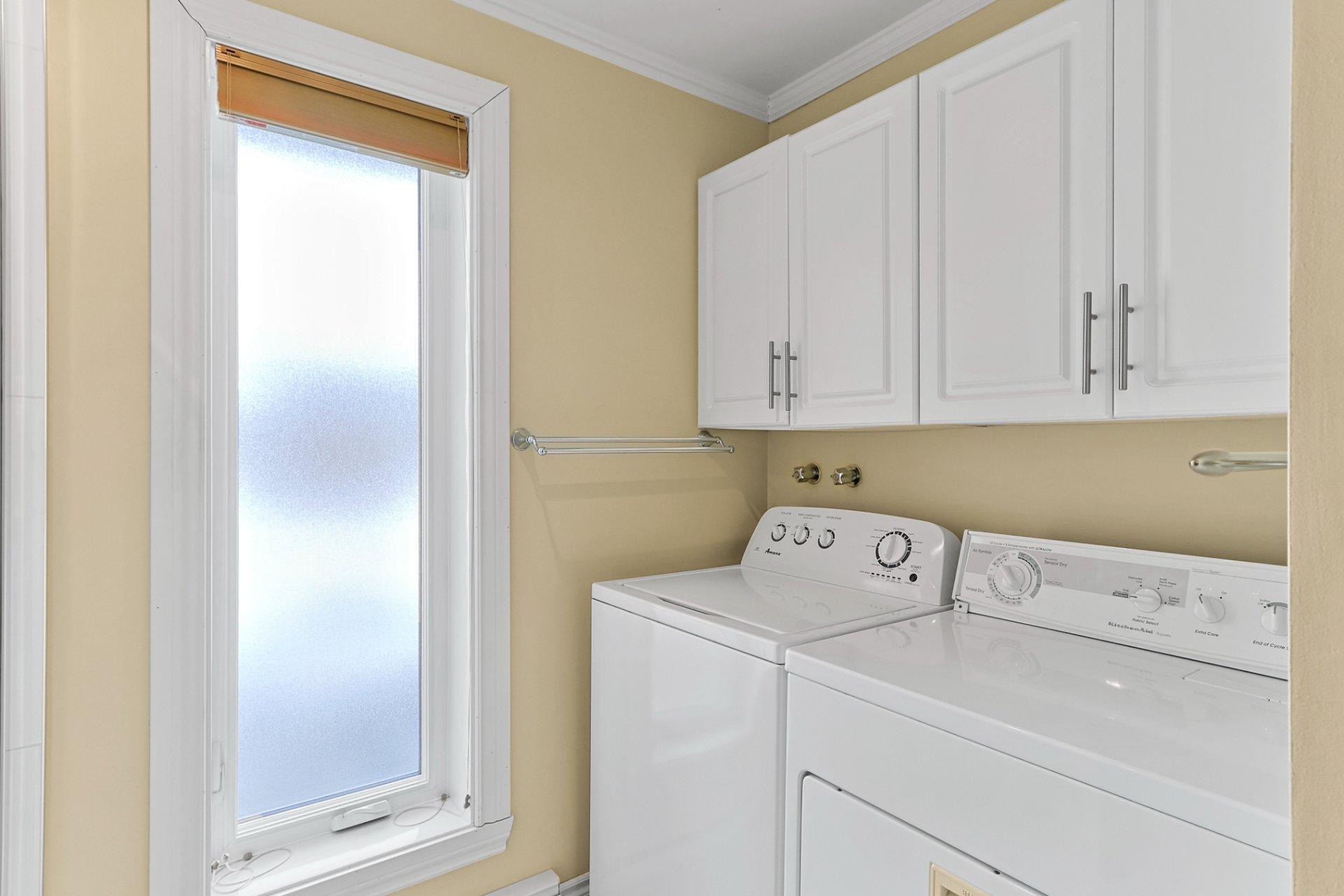 









38


7e Avenue

,
Beauharnois,




QC
J6N0G7


