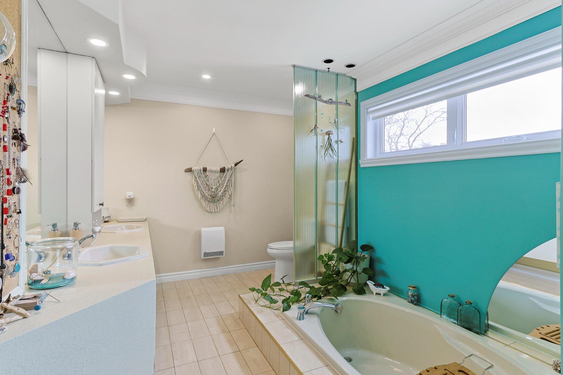 









38


7e Avenue

,
Beauharnois,




QC
J6N0G7

