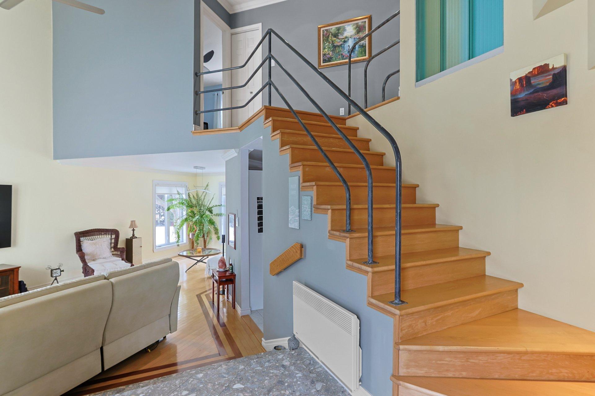 









38


7e Avenue

,
Beauharnois,




QC
J6N0G7

