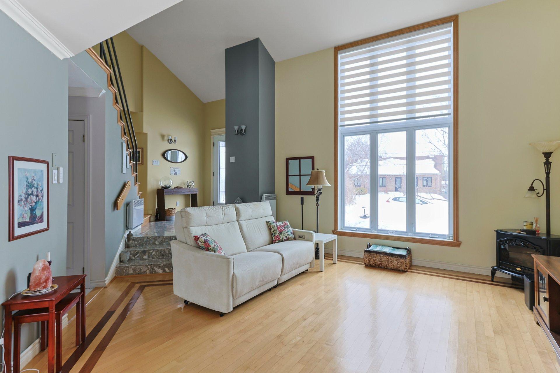 









38


7e Avenue

,
Beauharnois,




QC
J6N0G7

