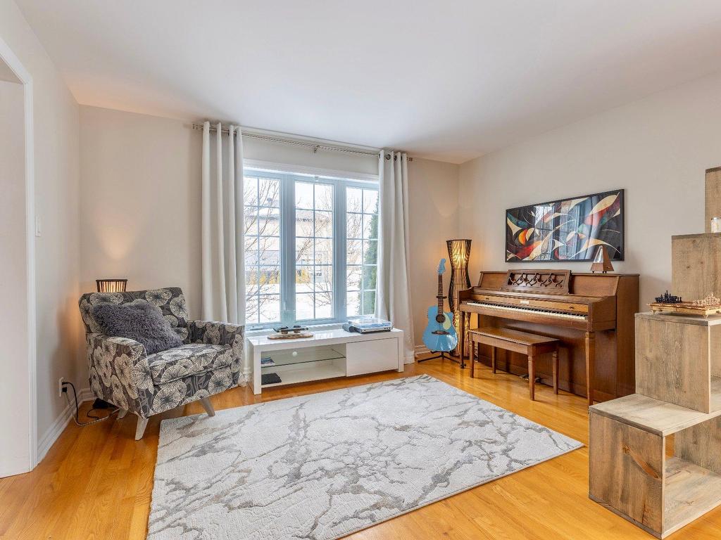 









107


Rue Jean-Paul-Lemieux

,
Notre-Dame-de-l'Île-Perrot,




QC
J7W1P4

