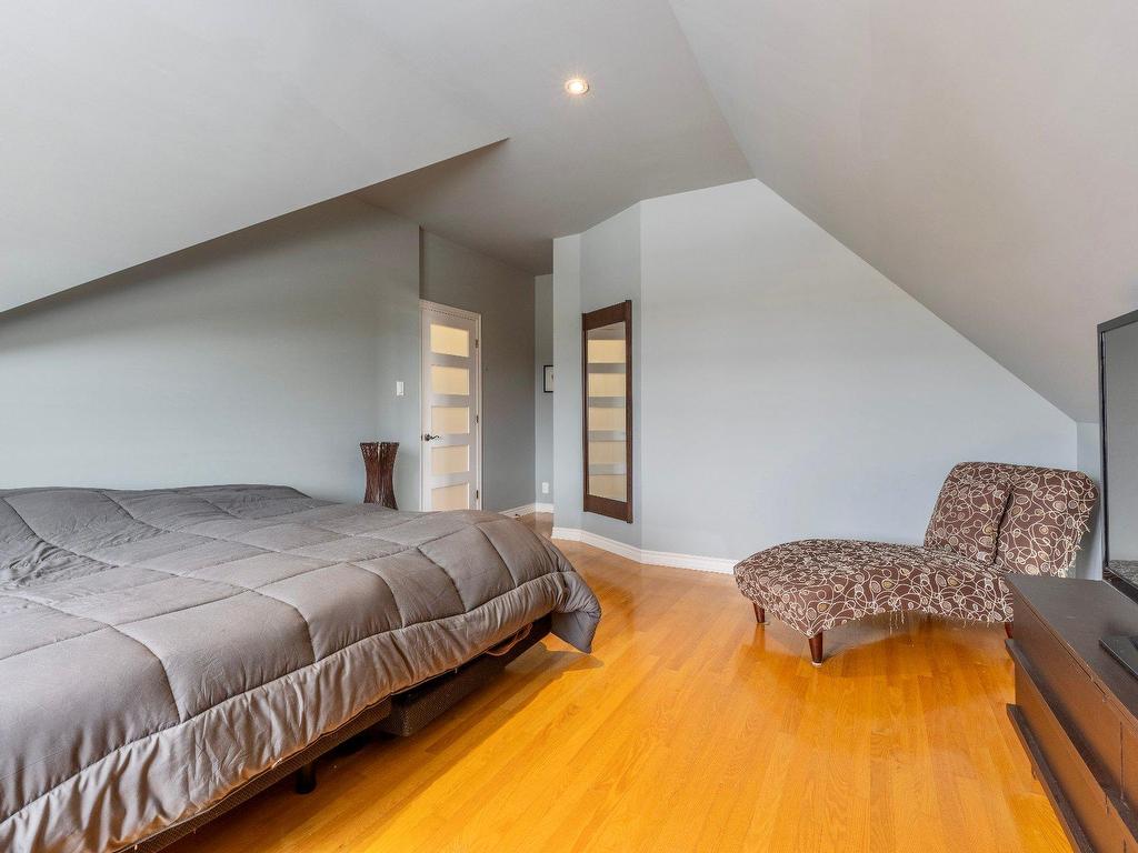 









107


Rue Jean-Paul-Lemieux

,
Notre-Dame-de-l'Île-Perrot,




QC
J7W1P4

