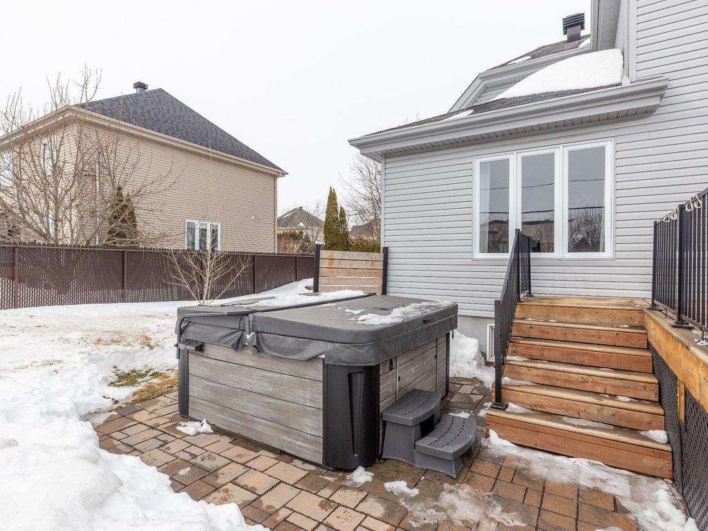 









107


Rue Jean-Paul-Lemieux

,
Notre-Dame-de-l'Île-Perrot,




QC
J7W1P4

