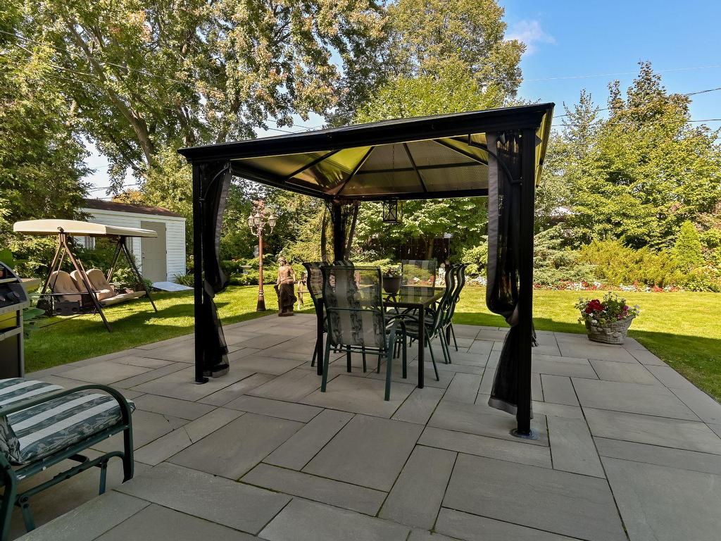 









653


Rue De Magellan

,
Boucherville,




QC
J4B5R7

