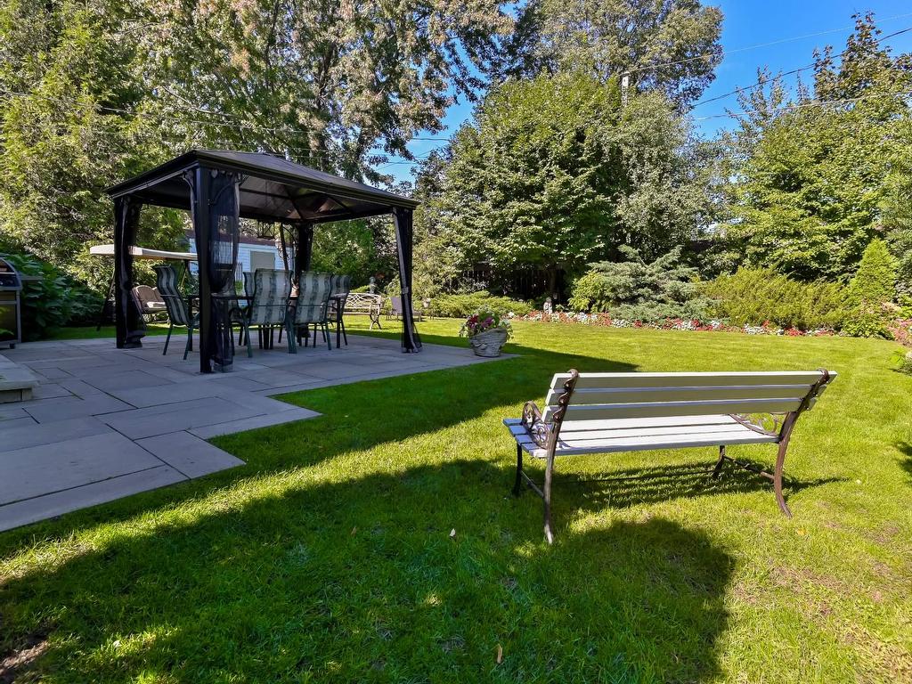 









653


Rue De Magellan

,
Boucherville,




QC
J4B5R7

