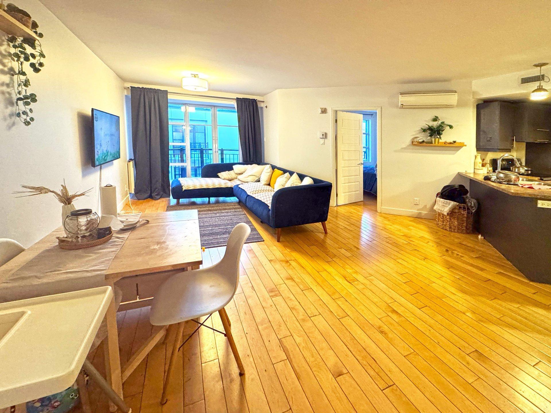 









3990


Rue Jarry E.

, 317,
Montréal (Villeray/Saint-Michel/Parc-Extension),




QC
H1Z0A5

