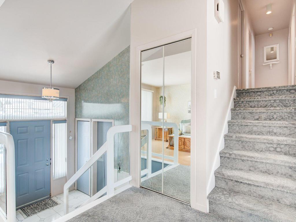 









754


Boul. de L'Assomption

,
Repentigny (Repentigny),




QC
J6A7R6

