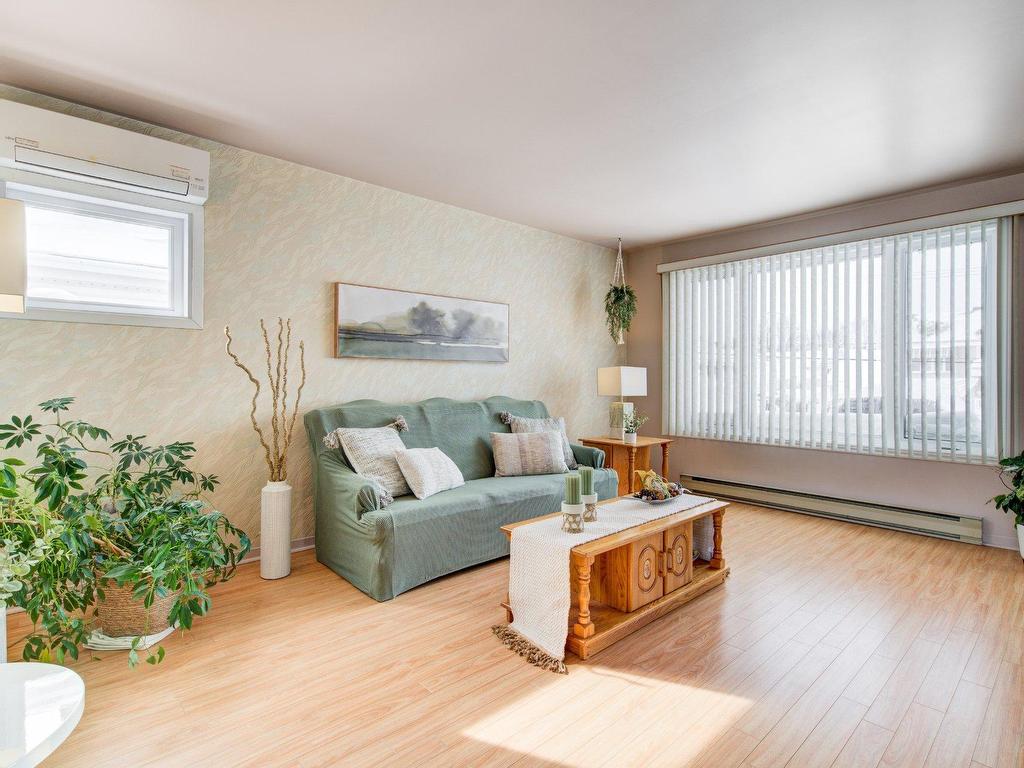 









754


Boul. de L'Assomption

,
Repentigny (Repentigny),




QC
J6A7R6

