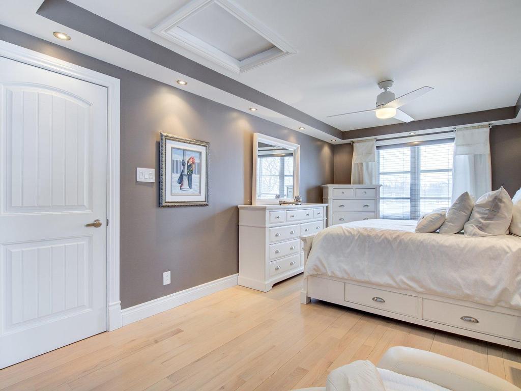 









140

 - 140A


Boul. Lacombe

,
Le Gardeur (Repentigny),




QC
J5Z1S1

