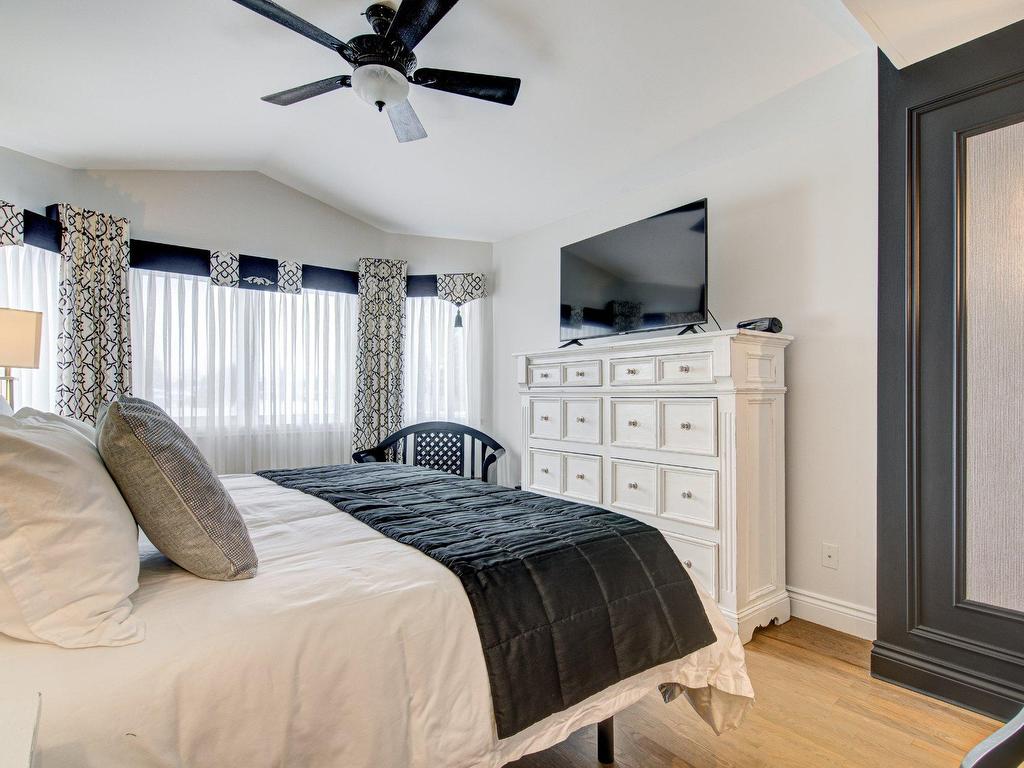 









140

 - 140A


Boul. Lacombe

,
Le Gardeur (Repentigny),




QC
J5Z1S1

