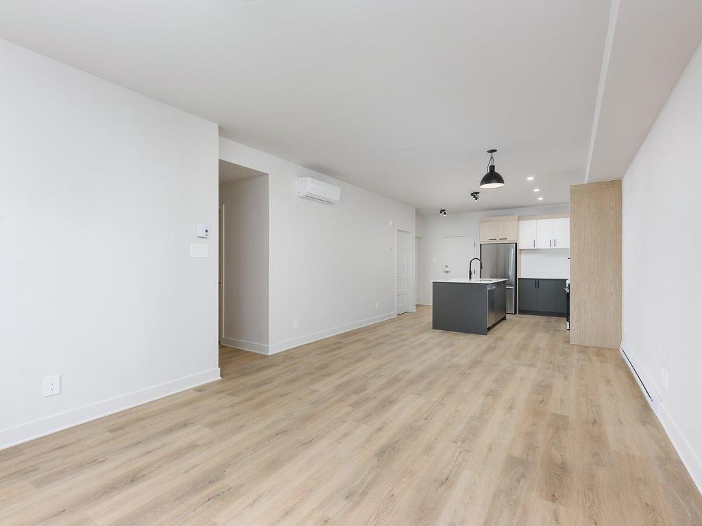









244


Rue Principale

, 404,
Saint-Zotique,




QC
J0P1Z0


