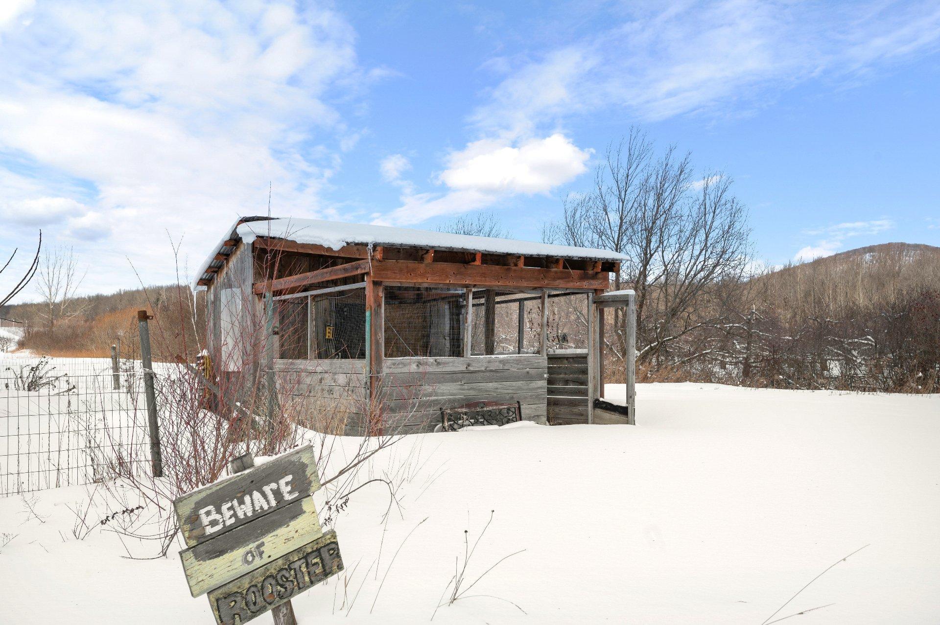 









87


Rg des Étangs

,
Mont-Saint-Hilaire,




QC
J3G4S6

