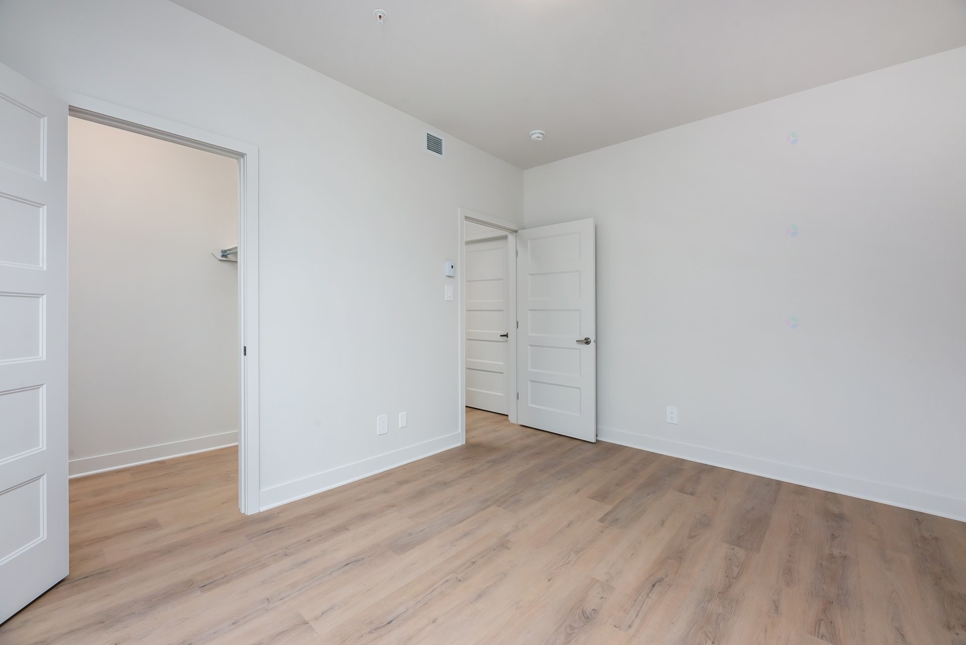 









244


Rue Principale

, 102,
Saint-Zotique,




QC
J0P1Z0

