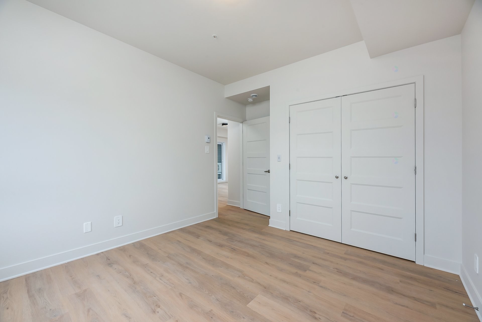 









244


Rue Principale

, 102,
Saint-Zotique,




QC
J0P1Z0

