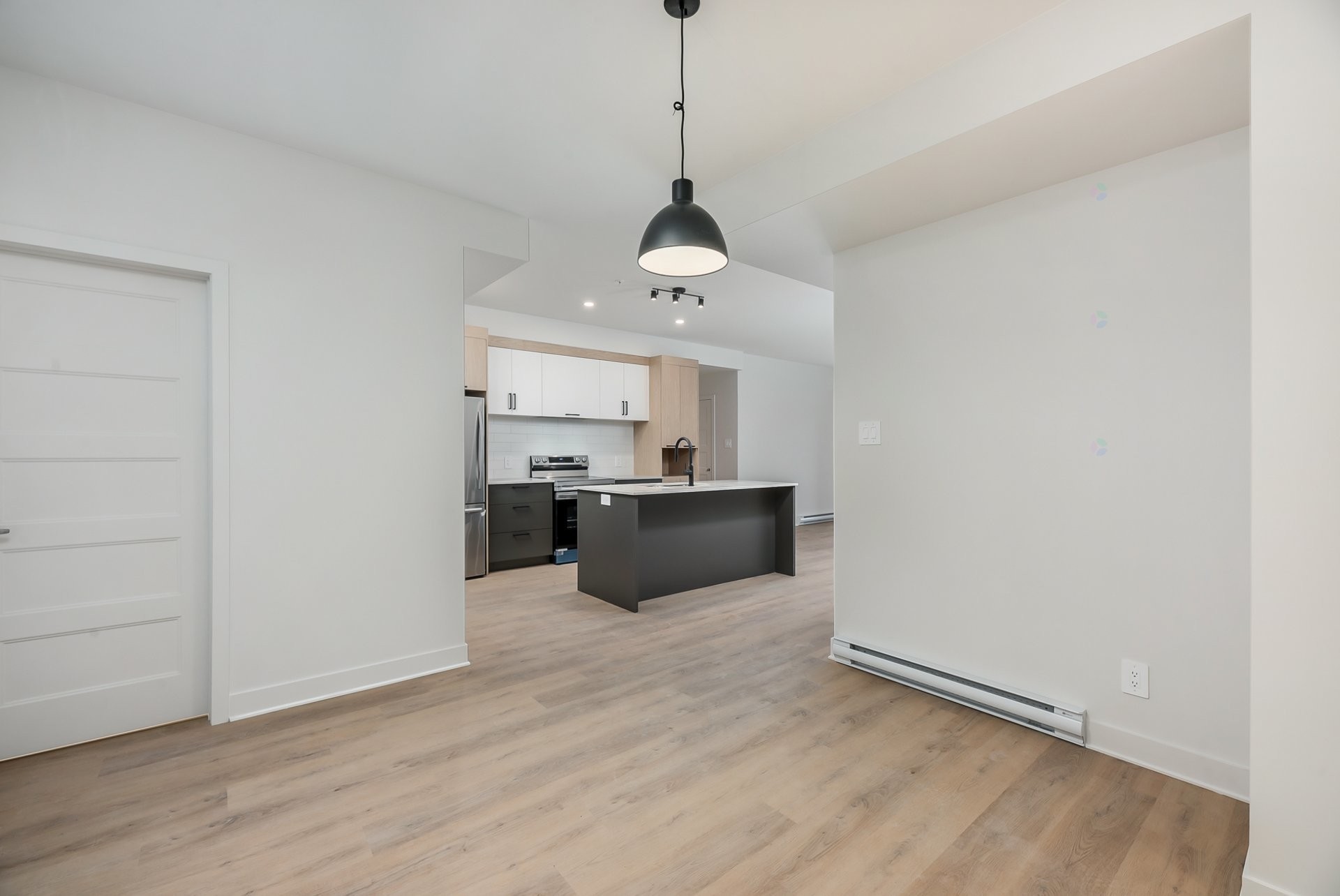 









244


Rue Principale

, 102,
Saint-Zotique,




QC
J0P1Z0

