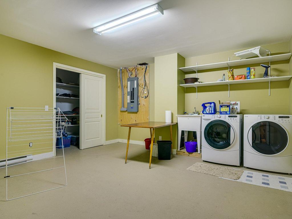 









31


Ch. Bélisle

,
Morin-Heights,




QC
J0R1H0

