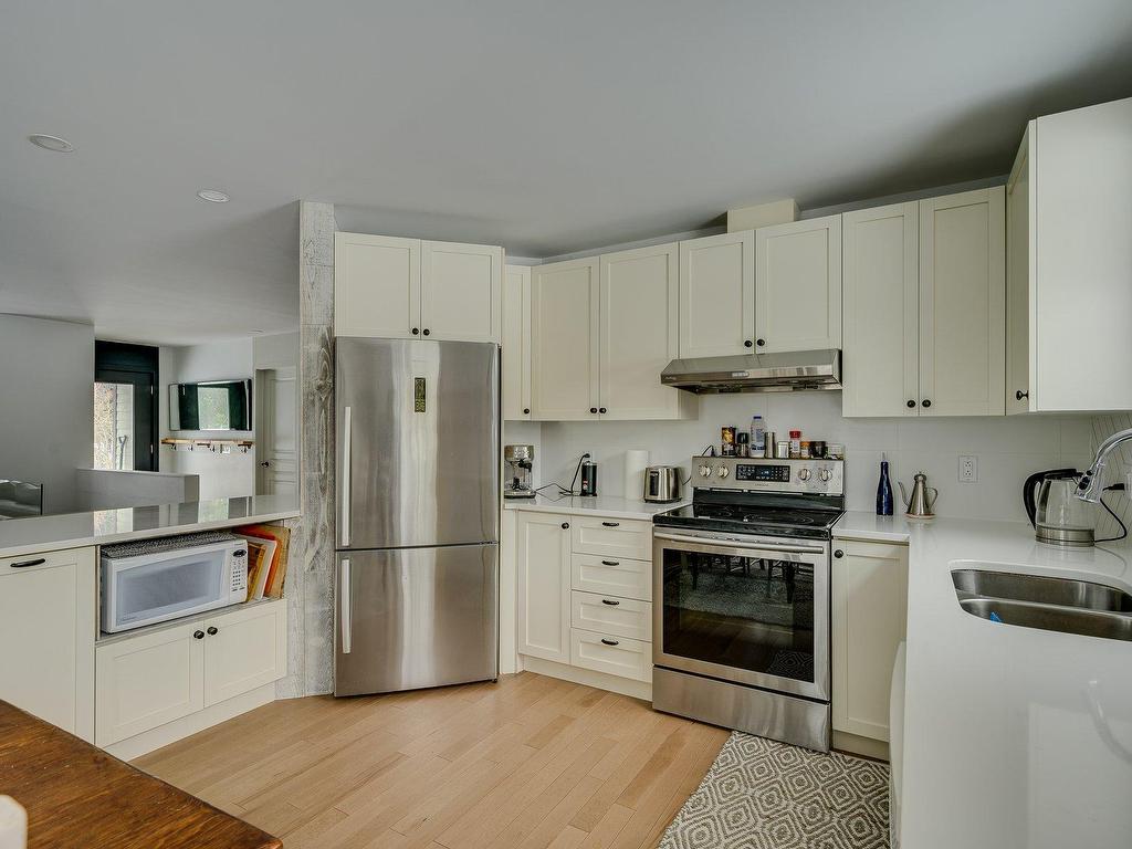 









31


Ch. Bélisle

,
Morin-Heights,




QC
J0R1H0

