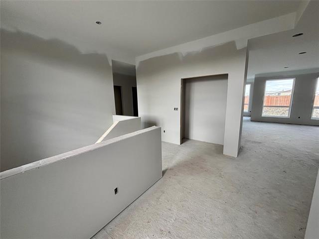 









50


Killbery

CR,
Headingley,




MB
R4H 0E8


