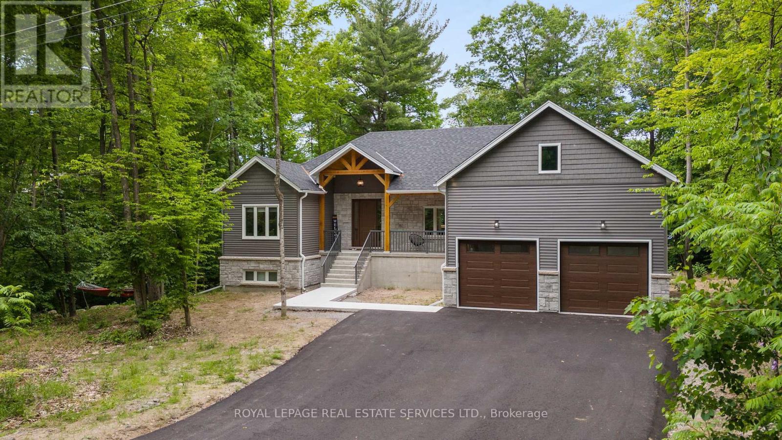 












185 DESROCHES TRAIL

,
Tiny,




Ontario
L9M0H9

