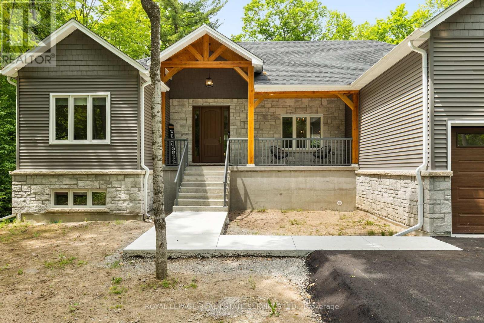 












185 DESROCHES TRAIL

,
Tiny,




Ontario
L9M0H9

