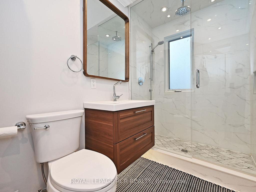 









93


Queen

Street,
Newmarket,




ON
L3Y 2E7

