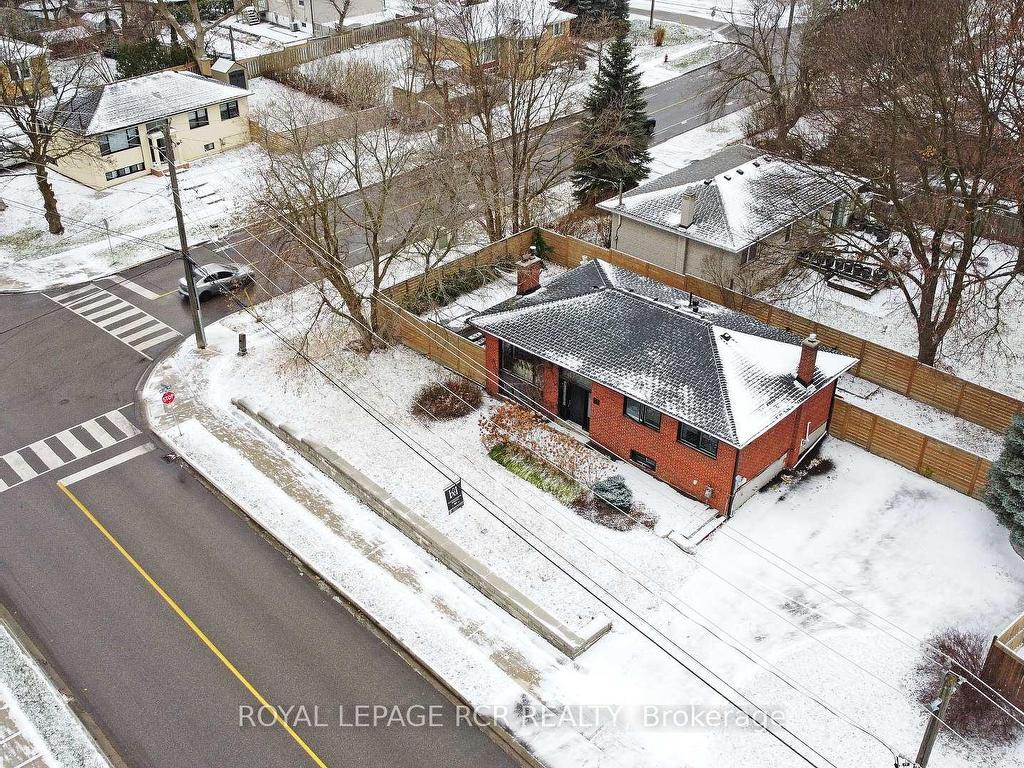 









93


Queen

Street,
Newmarket,




ON
L3Y 2E7

