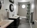 2nd level bathroom