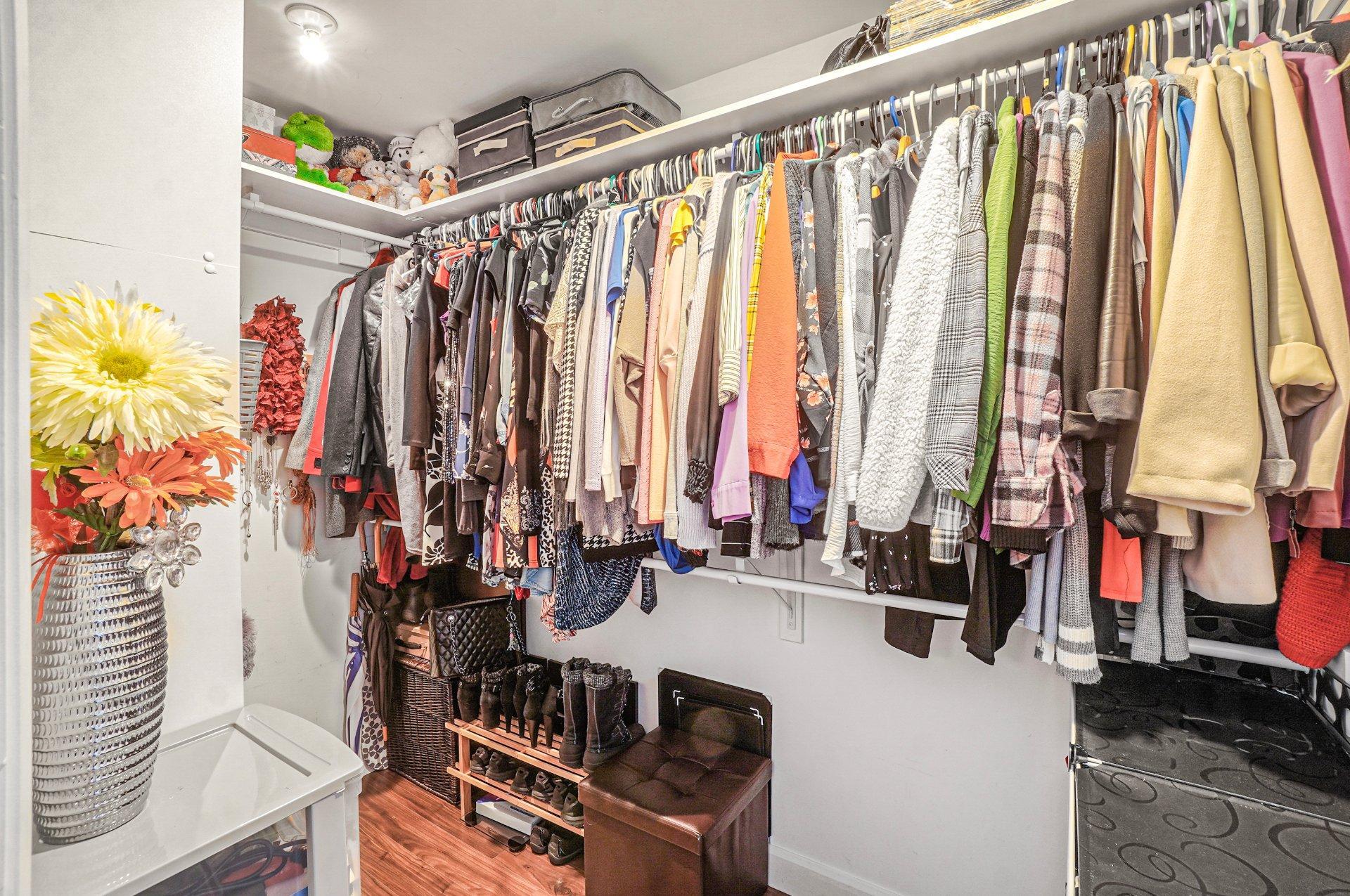 









108


85e Avenue

,
Saint-Zotique,




QC
J0P1Z0

