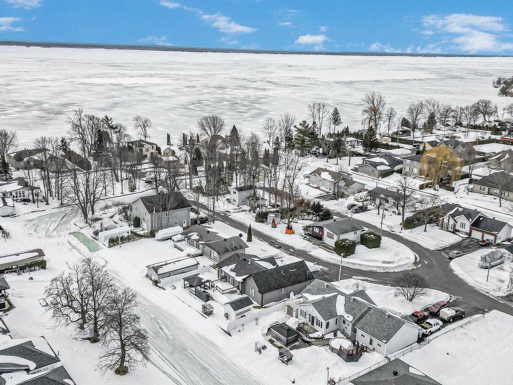 









108


85e Avenue

,
Saint-Zotique,




QC
J0P1Z0

