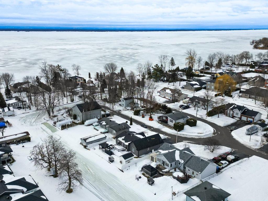 









108


85e Avenue

,
Saint-Zotique,




QC
J0P1Z0

