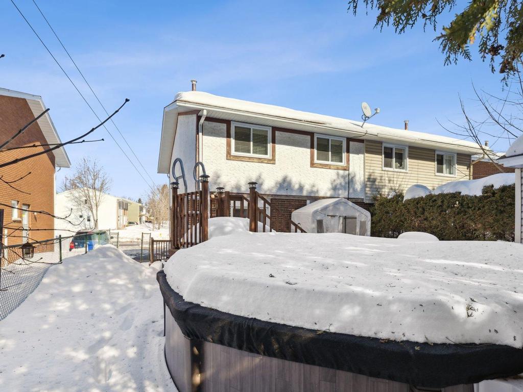 









59


Rue des Églantiers

,
Gatineau (Hull),




QC
J8Y6K7

