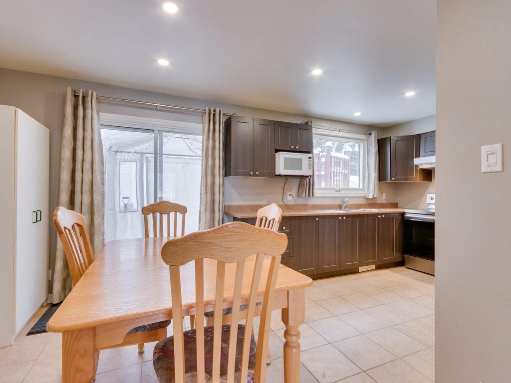 









59


Rue des Églantiers

,
Gatineau (Hull),




QC
J8Y6K7

