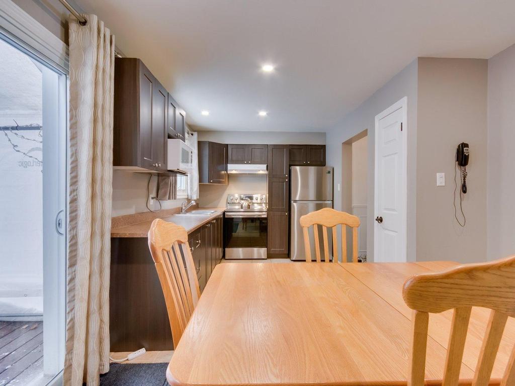 









59


Rue des Églantiers

,
Gatineau (Hull),




QC
J8Y6K7

