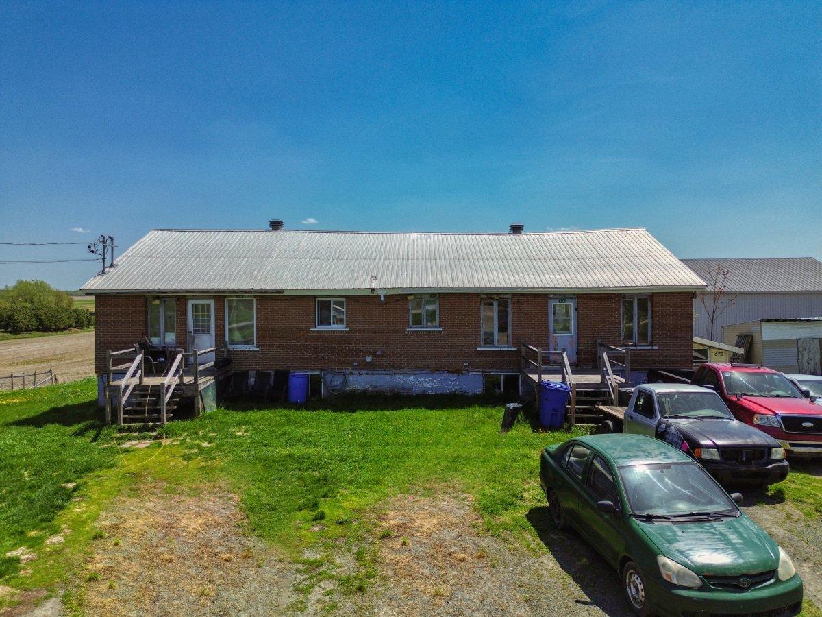 









672


8e Rang

,
Saint-Wenceslas,




QC
G0Z1J0

