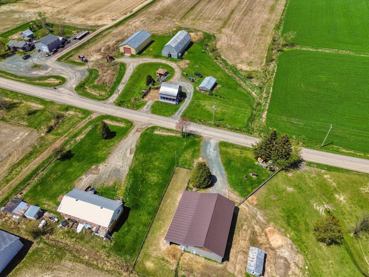 









672


8e Rang

,
Saint-Wenceslas,




QC
G0Z1J0

